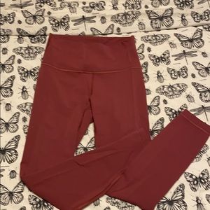 Lululemon wunder unders